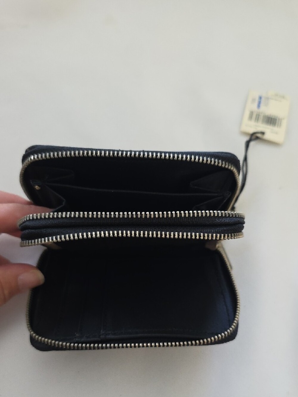 Vintage Liz Claiborne Leather Black Compact Zip Wallet New Old Stock With Tags - Picture 7 of 11